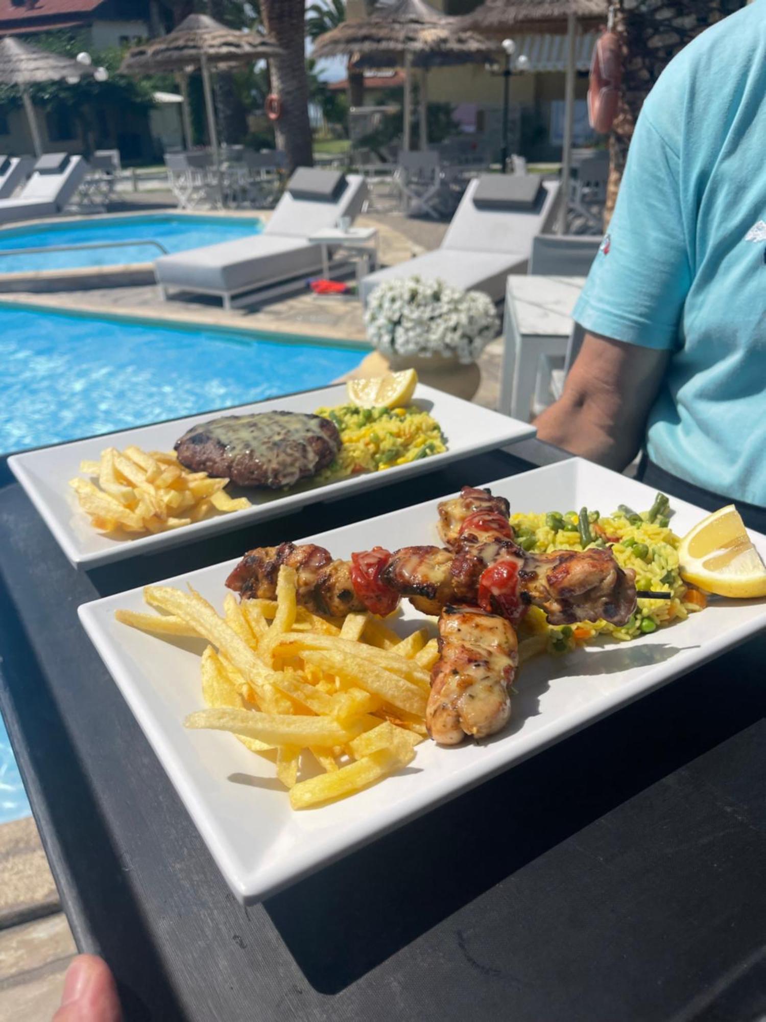 Vergos Hotel Vourvourou Luaran gambar