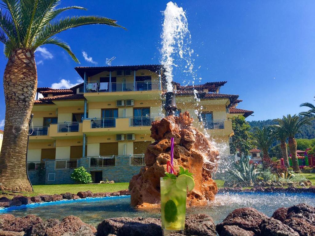 Vergos Hotel Vourvourou Luaran gambar