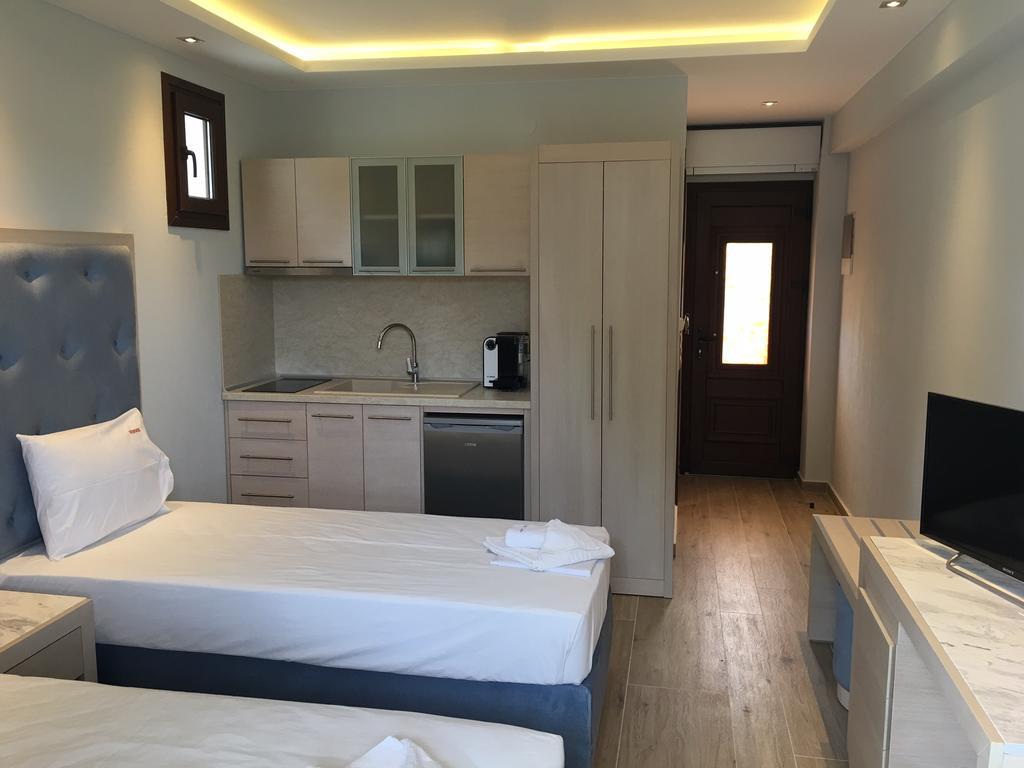 Vergos Hotel Vourvourou Luaran gambar